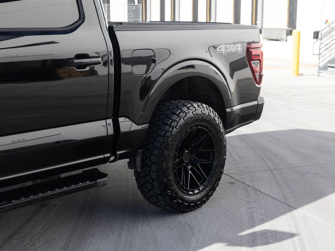 Used 2025 Ford F150 Lariat AWD/4WD image 9