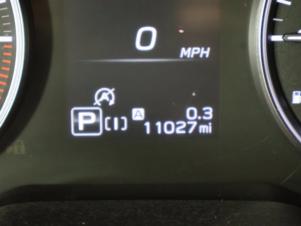 Used 2025 Subaru Forester Premium image 34