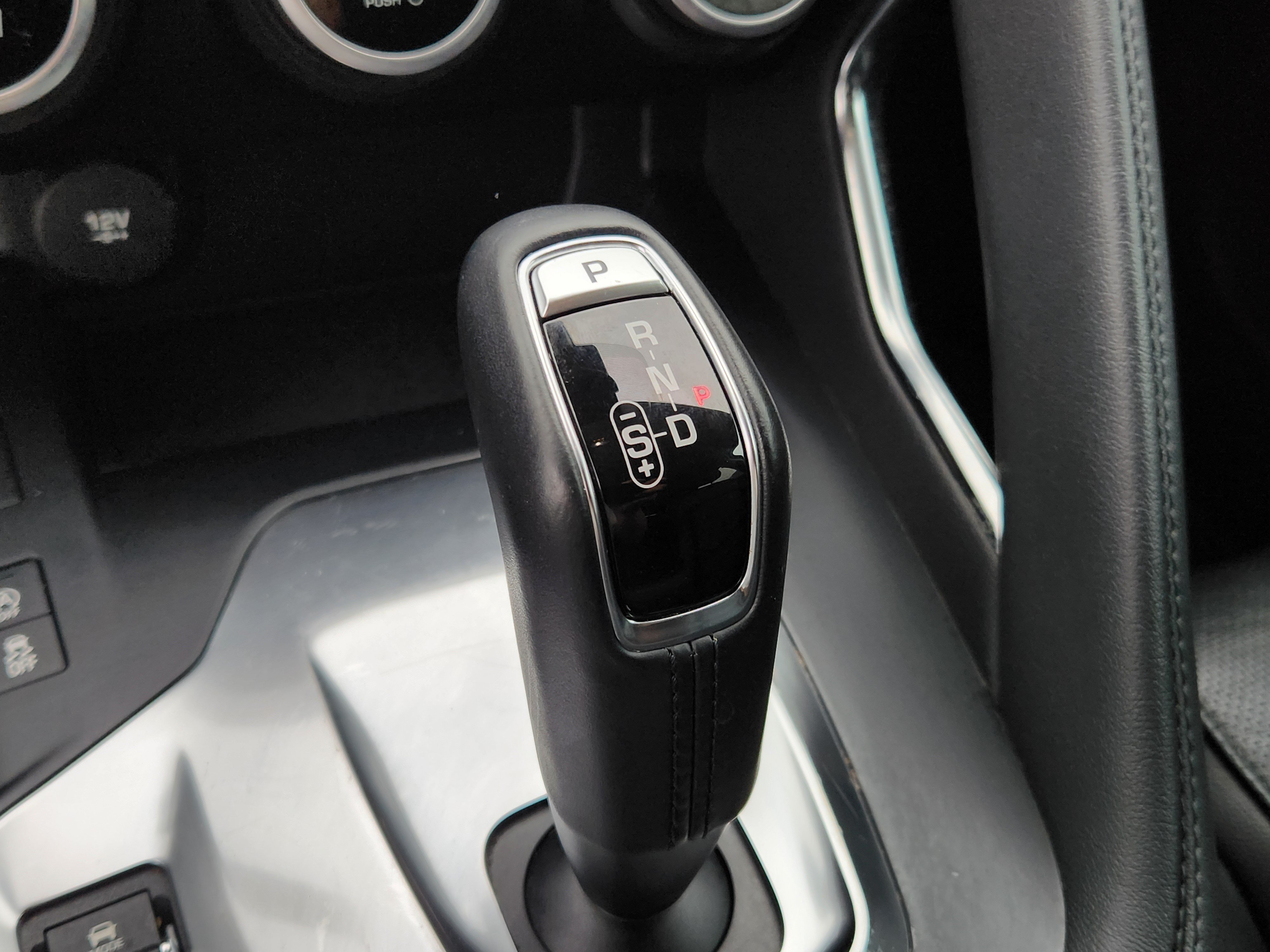 Used 2020 Jaguar E-PACE SE AWD/4WD image 23
