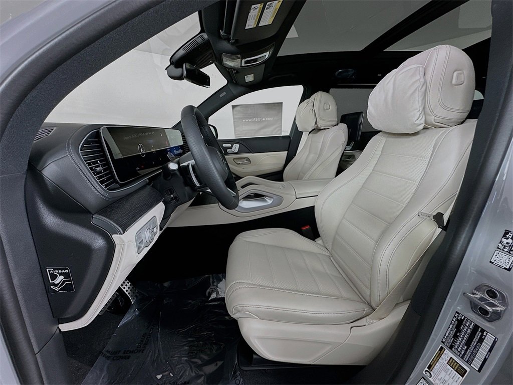 New 2026 Mercedes-Benz GLS 580 4MATIC image 22