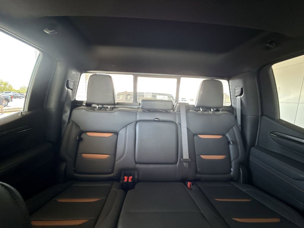 Certified 2025 GMC Sierra 1500 AT4 w/ Technology Package image 28