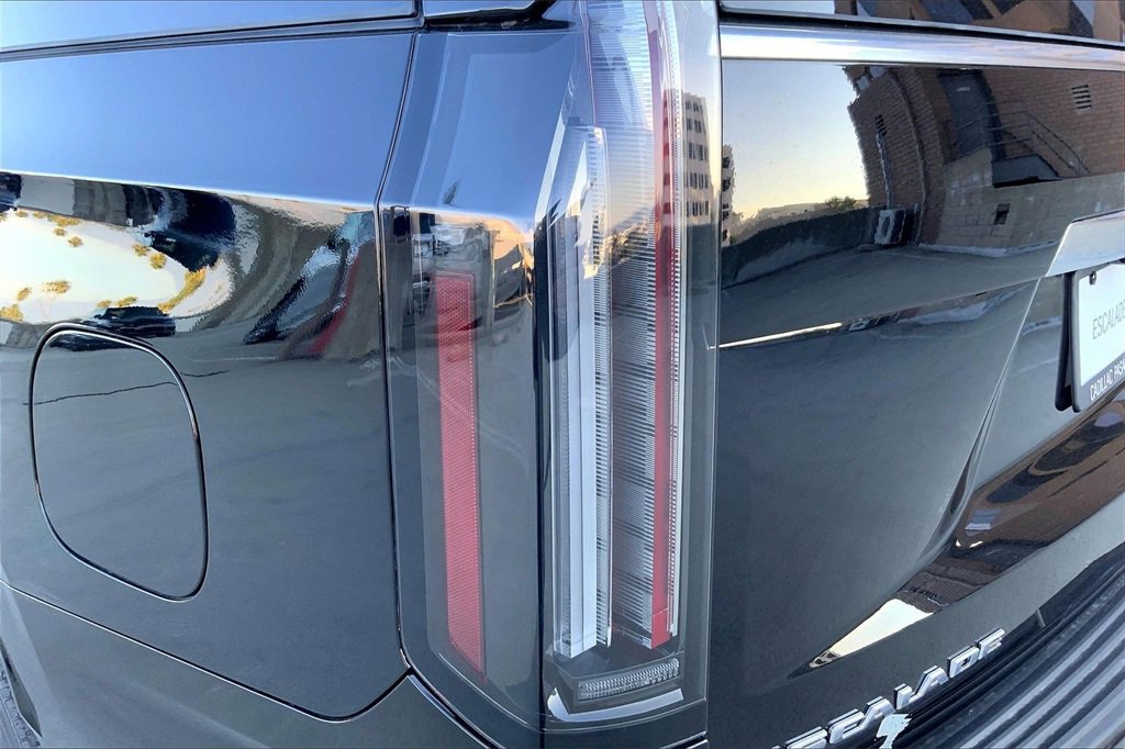 New 2026 Cadillac Escalade Luxury image 15