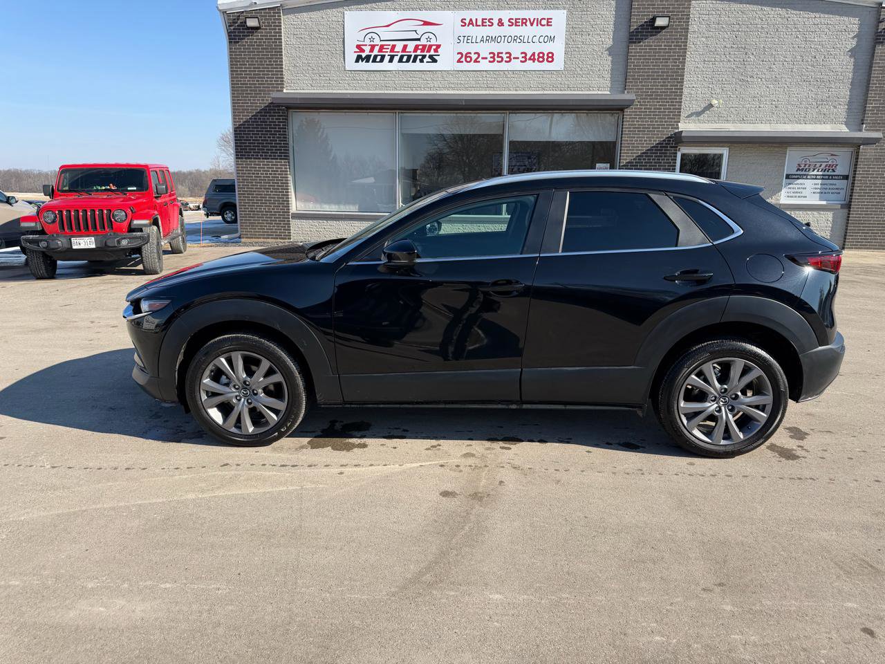 Used 2025 MAZDA CX-30 AWD 2.5 S w/ Preferred Package image 3