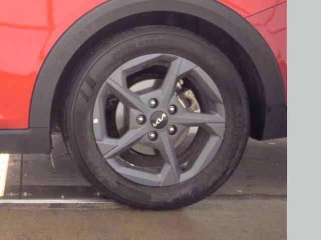 Used 2025 Kia K4 LXS image 22