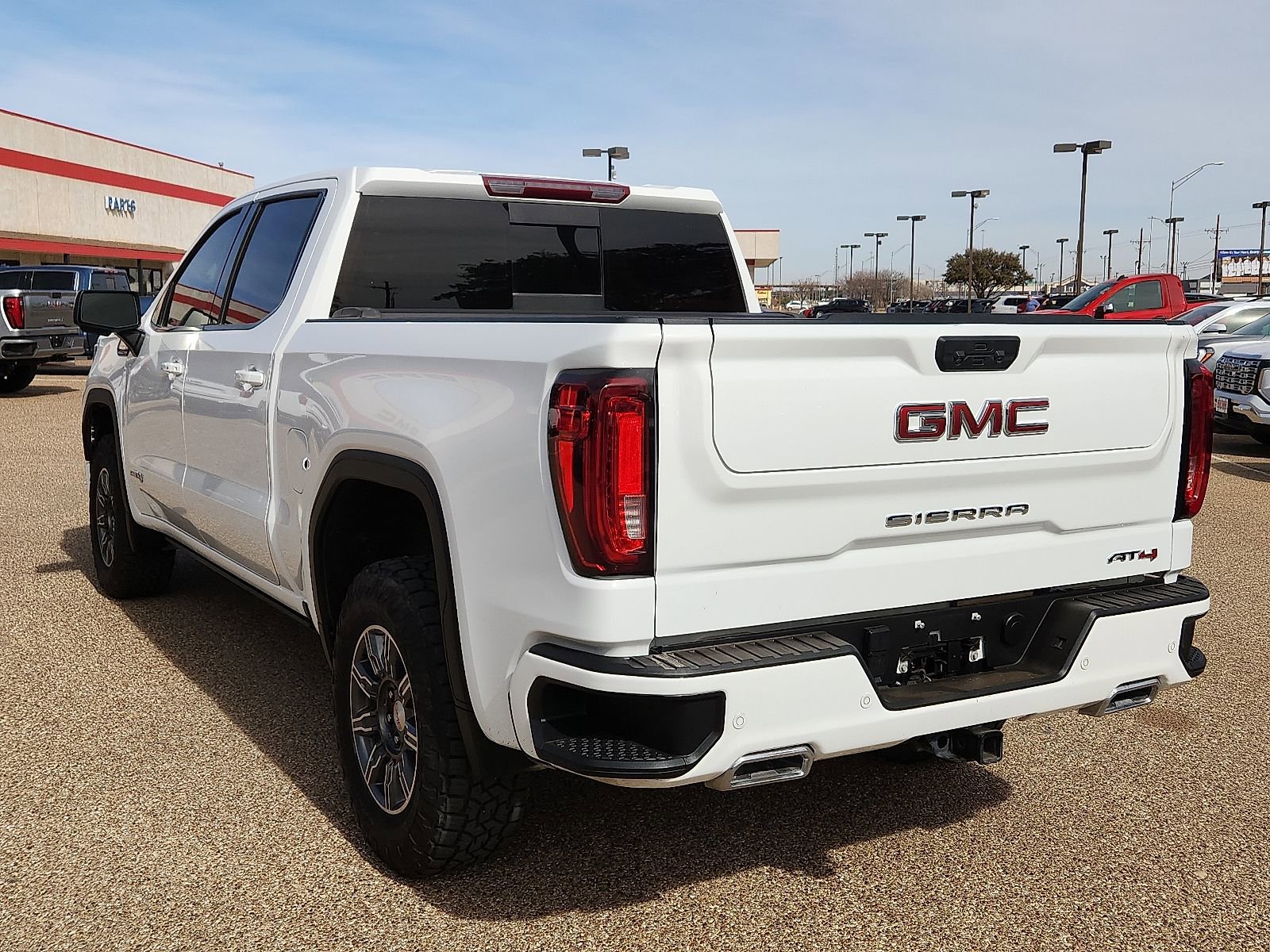 Used 2024 GMC Sierra 1500 AT4 w/ AT4 Preferred Package image 3