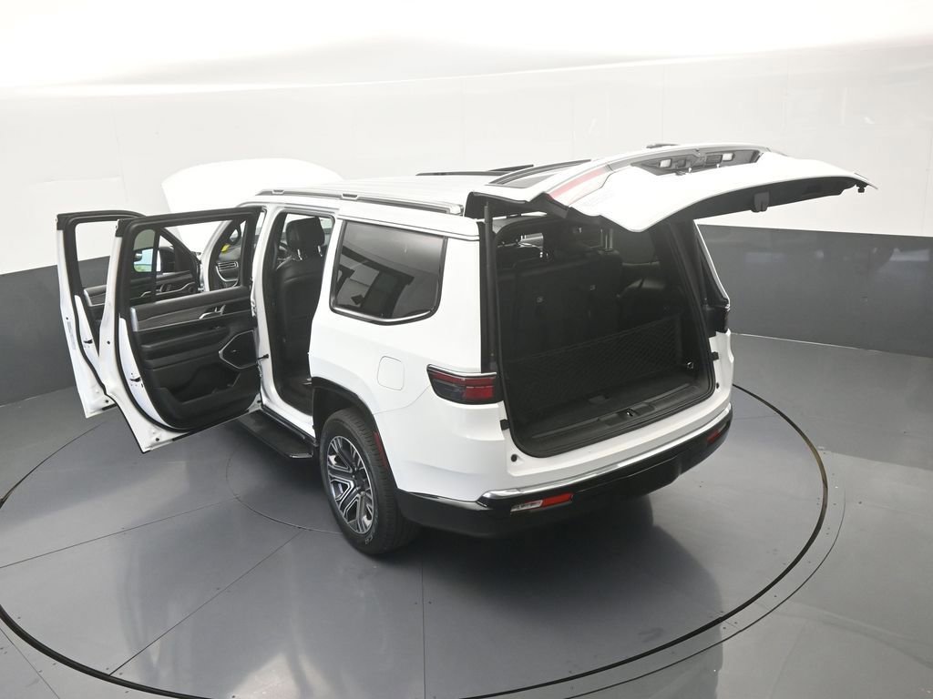 Used 2024 Jeep Wagoneer Series II image 72