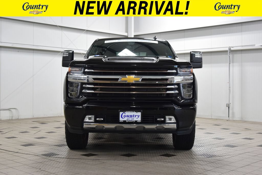 Used 2022 Chevrolet Silverado 2500 High Country w/ Z71 Off-Road Package AWD/4WD image 2