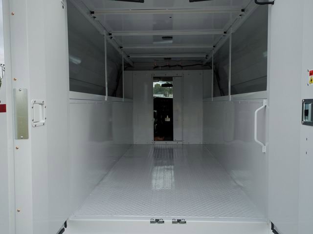 New 2025 GMC Savana 3500 w/ Power Convenience Package RWD image 21