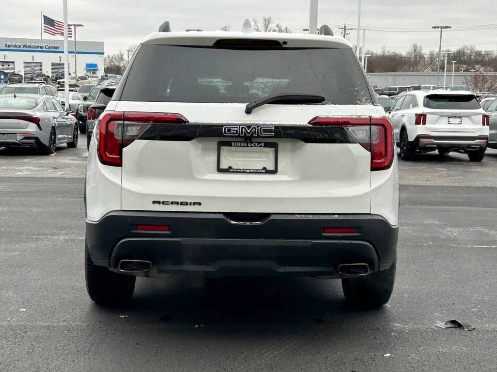 Used 2021 GMC Acadia SLT w/ Elevation Edition image 6