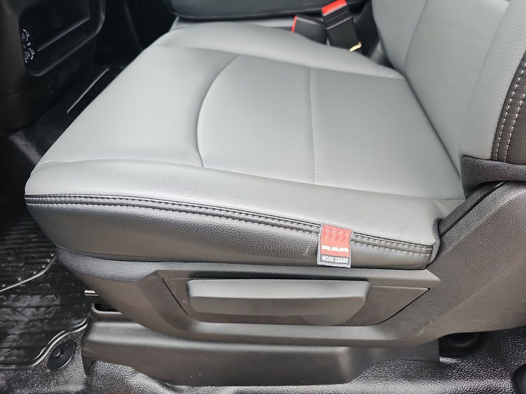 New 2026 RAM 4500 Tradesman image 28