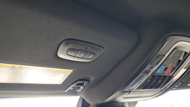 Used 2025 RAM 3500 Limited AWD/4WD image 9