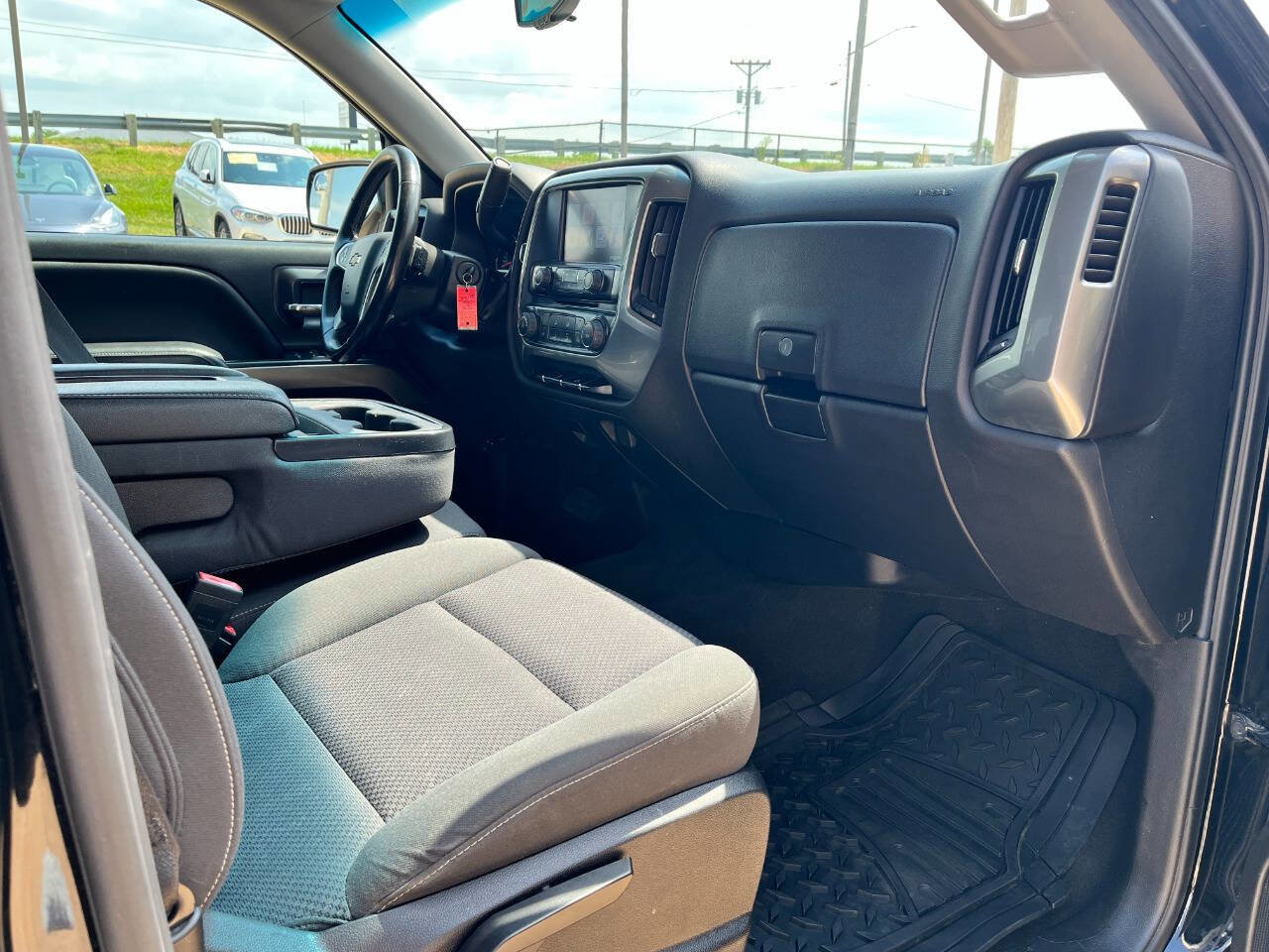 Used 2019 Chevrolet Silverado 1500 LT image 19