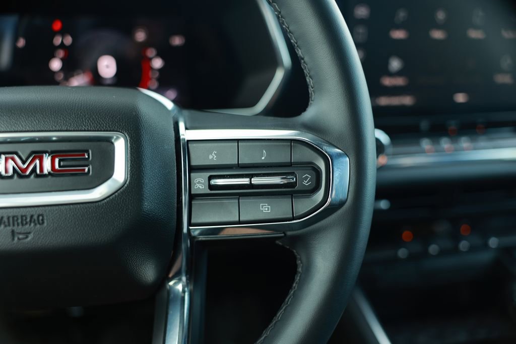 Used 2023 GMC Canyon Elevation image 23