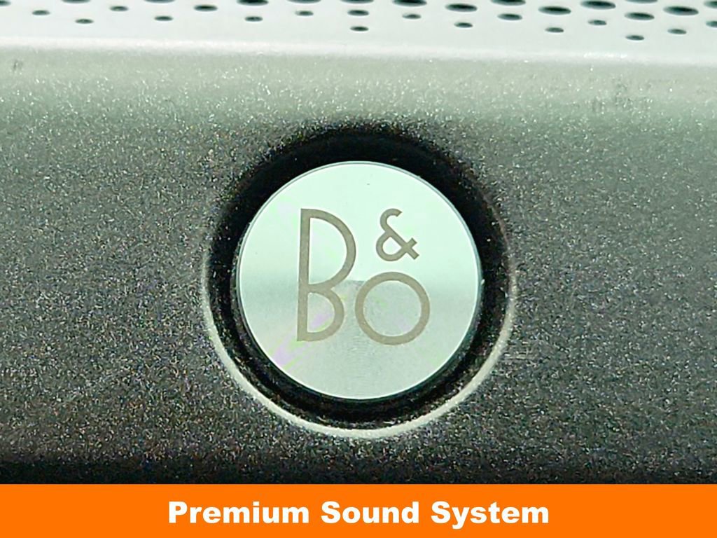 Used 2019 Ford F150 Lariat w/ Equipment Group 502A Luxury image 25