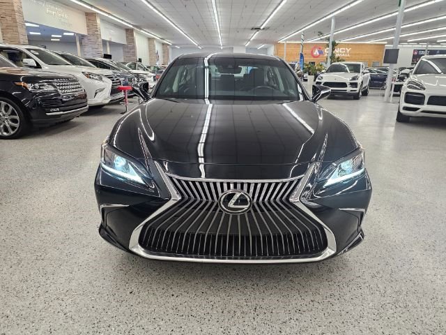Used 2019 Lexus ES 350 image 2