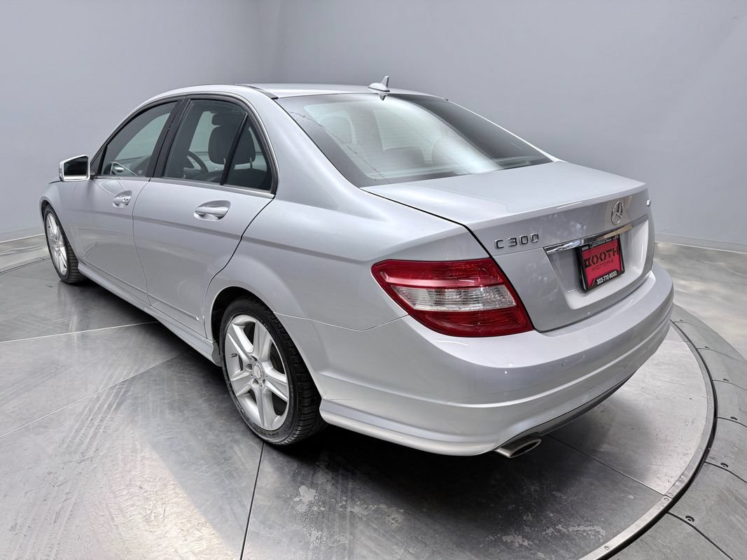 Used 2010 Mercedes-Benz C 300 4MATIC Sedan image 7