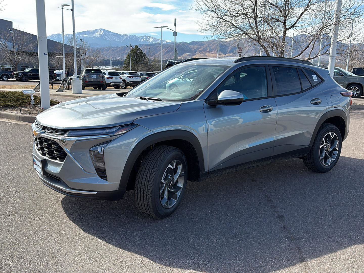 New 2026 Chevrolet Trax LT w/ LT Convenience Package image 3