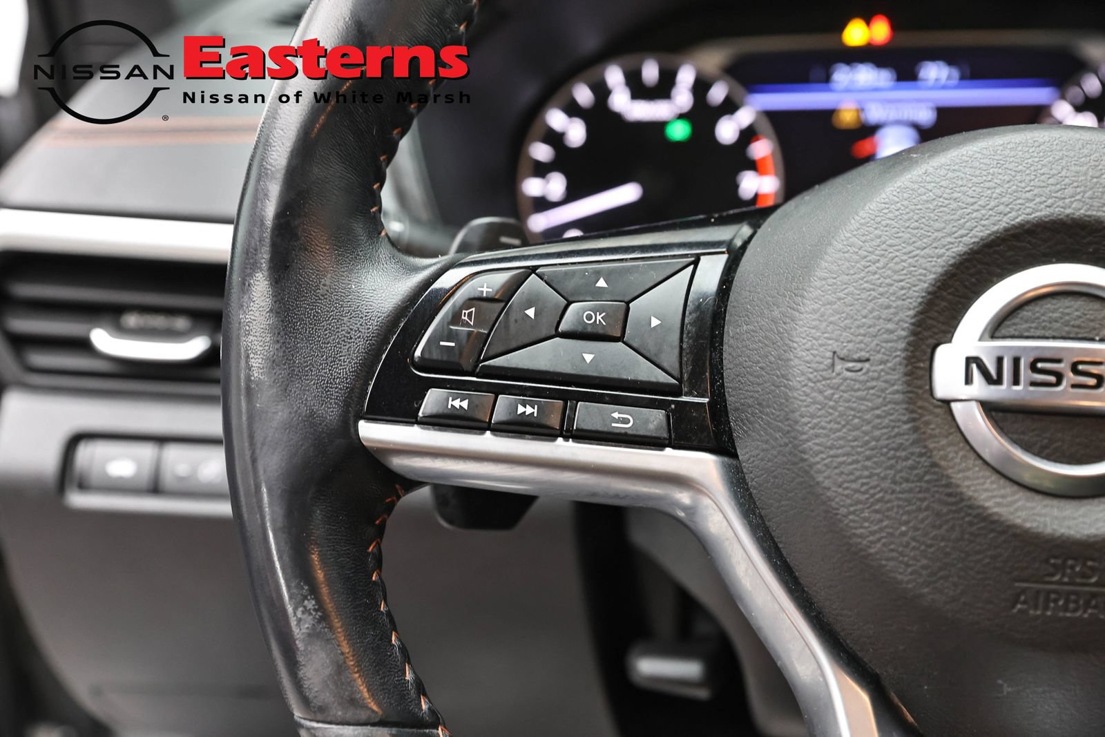 Used 2020 Nissan Altima 2.5 SR FWD image 15