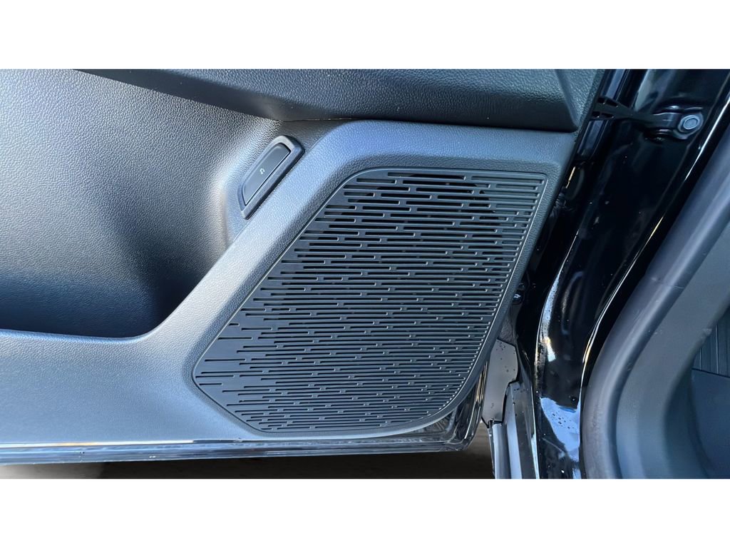 New 2026 Chevrolet Equinox LT w/ Convenience Package II image 27