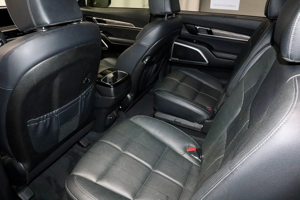 Used 2022 Kia Telluride EX w/ EX Premium Package image 23