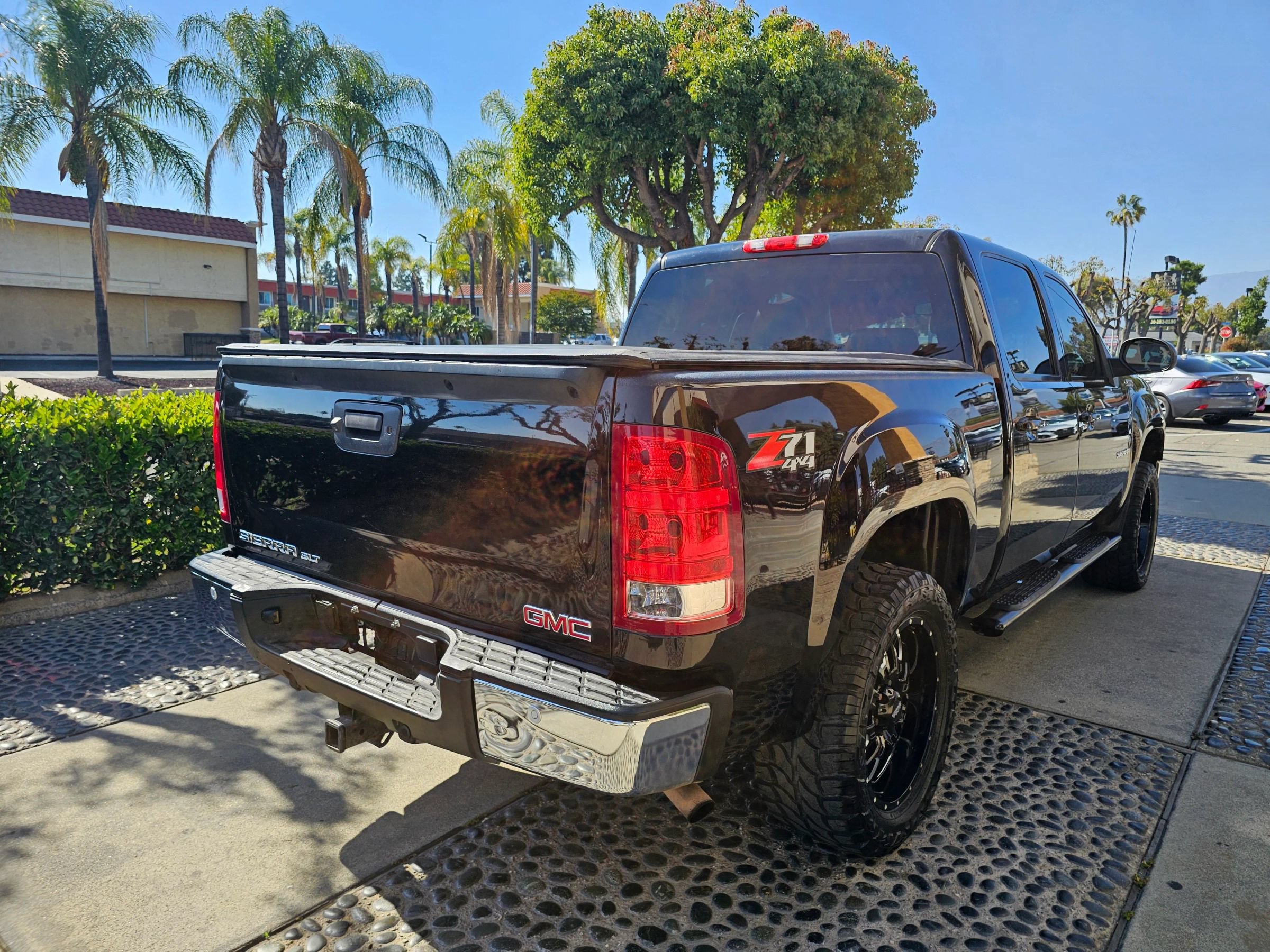 Used 2013 GMC Sierra 1500 SLT AWD/4WD image 5