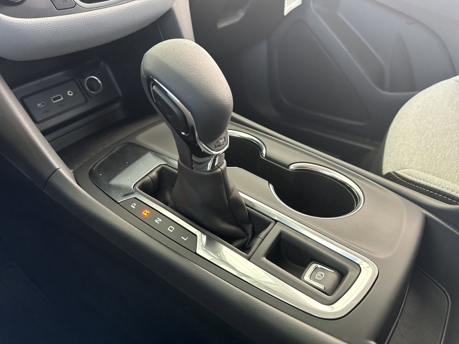 New 2024 Chevrolet Equinox LS w/ LS Convenience Package image 23