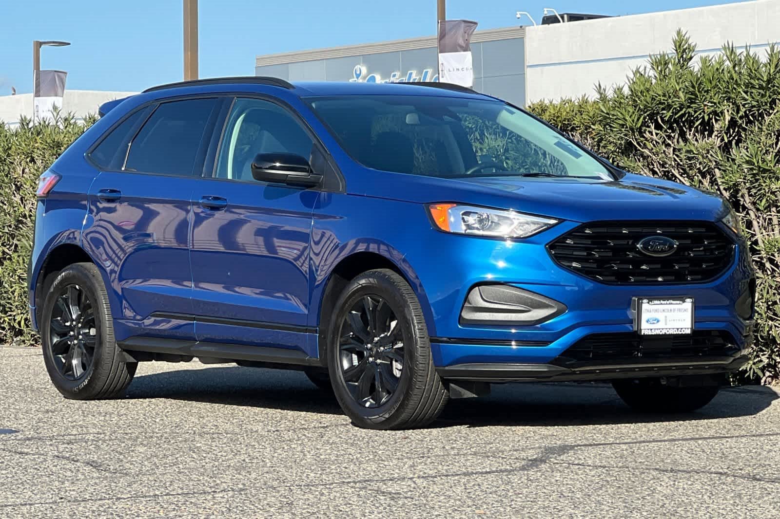Certified 2024 Ford Edge SE w/ Black Appearance Package image 10