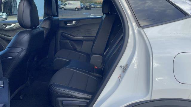 New 2023 Ford Escape SE image 14
