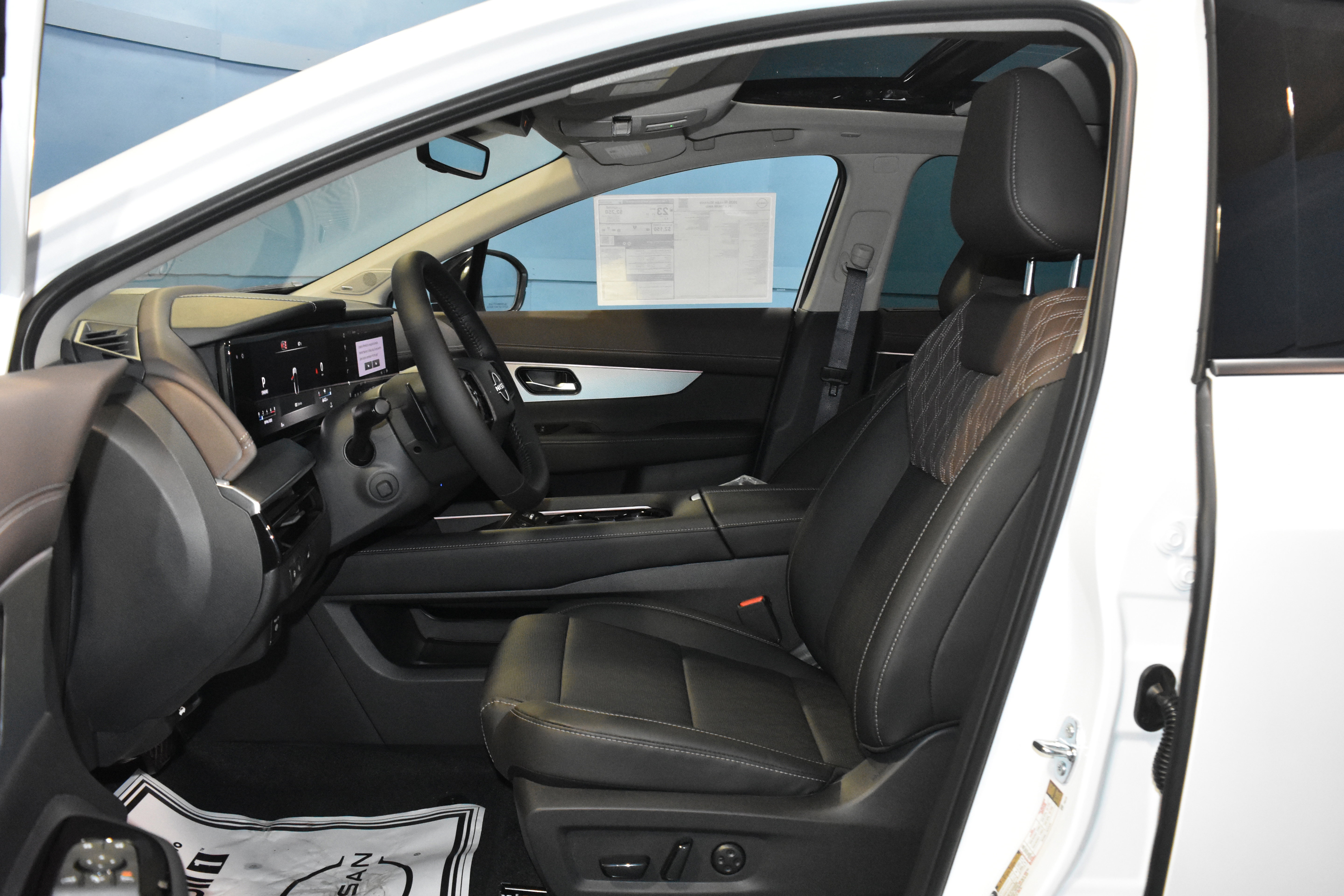 New 2026 Nissan Murano Platinum w/ Cargo Package AWD/4WD image 6
