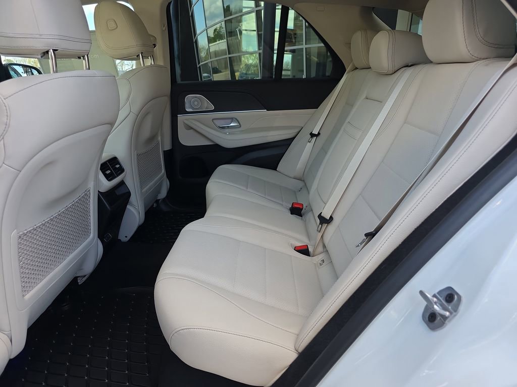 New 2026 Mercedes-Benz GLE 450 4MATIC image 11