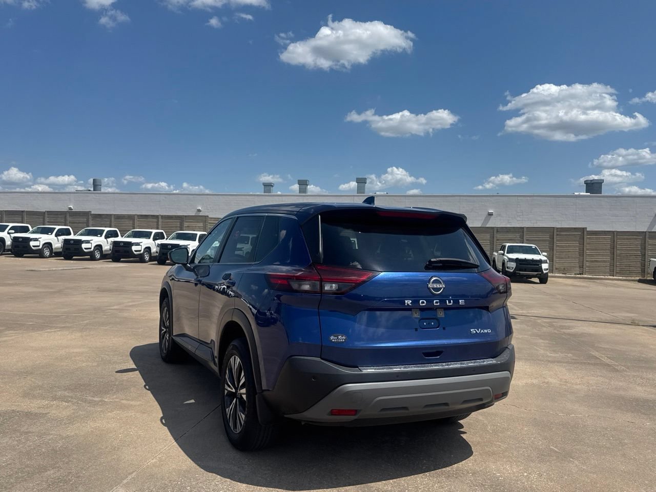 Certified 2023 Nissan Rogue SV AWD/4WD image 17