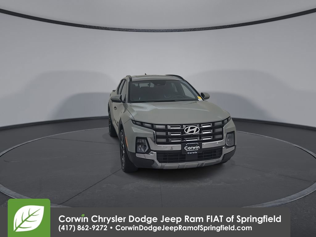 Used 2025 Hyundai Santa Cruz Limited AWD/4WD image 4
