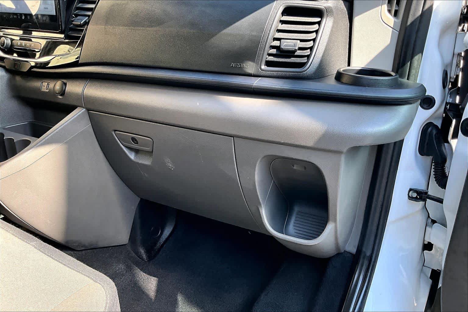 Used 2023 Ford Transit 350 XLT RWD image 19