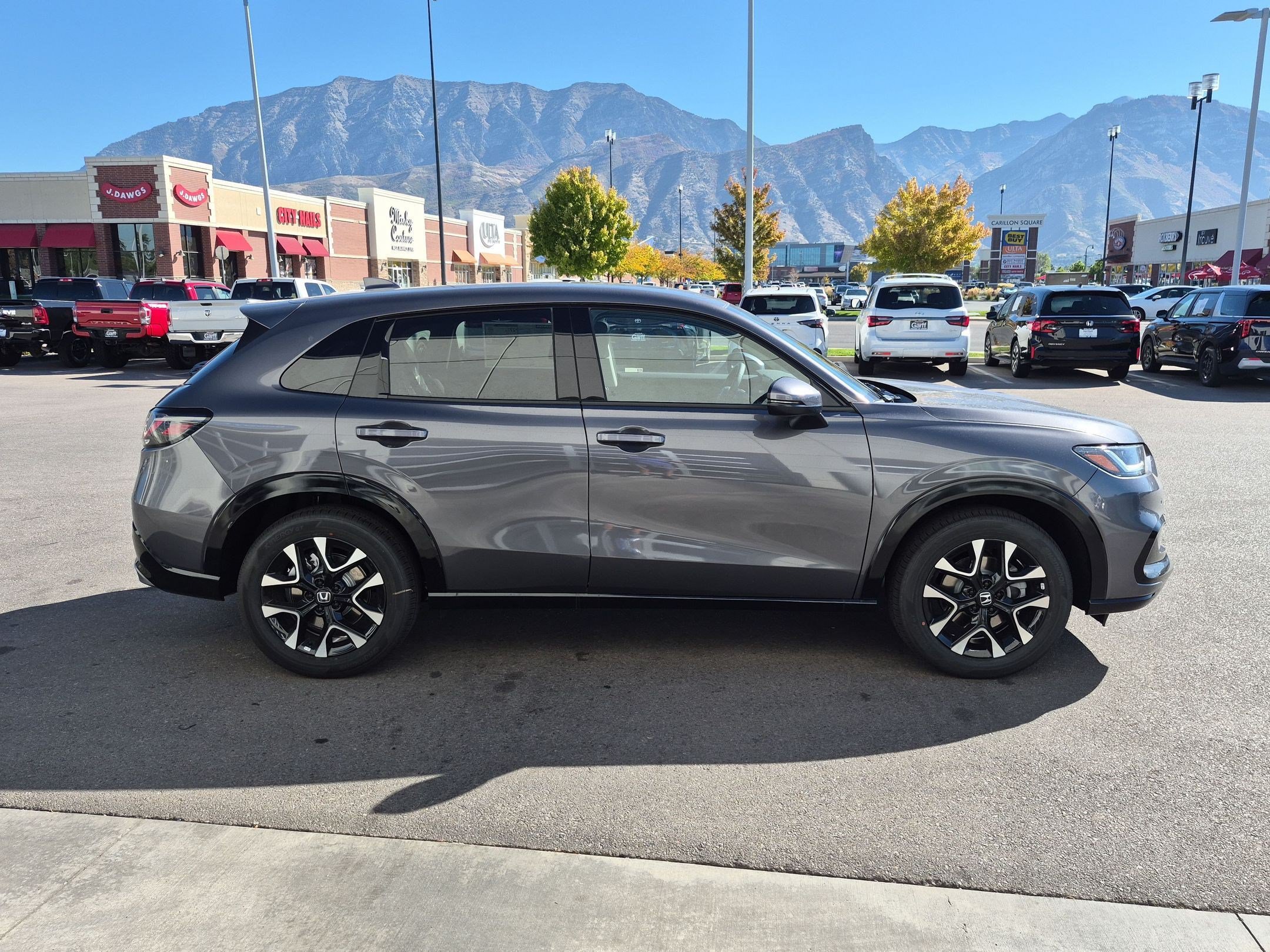 New 2027 Honda HR-V EX-L image 2