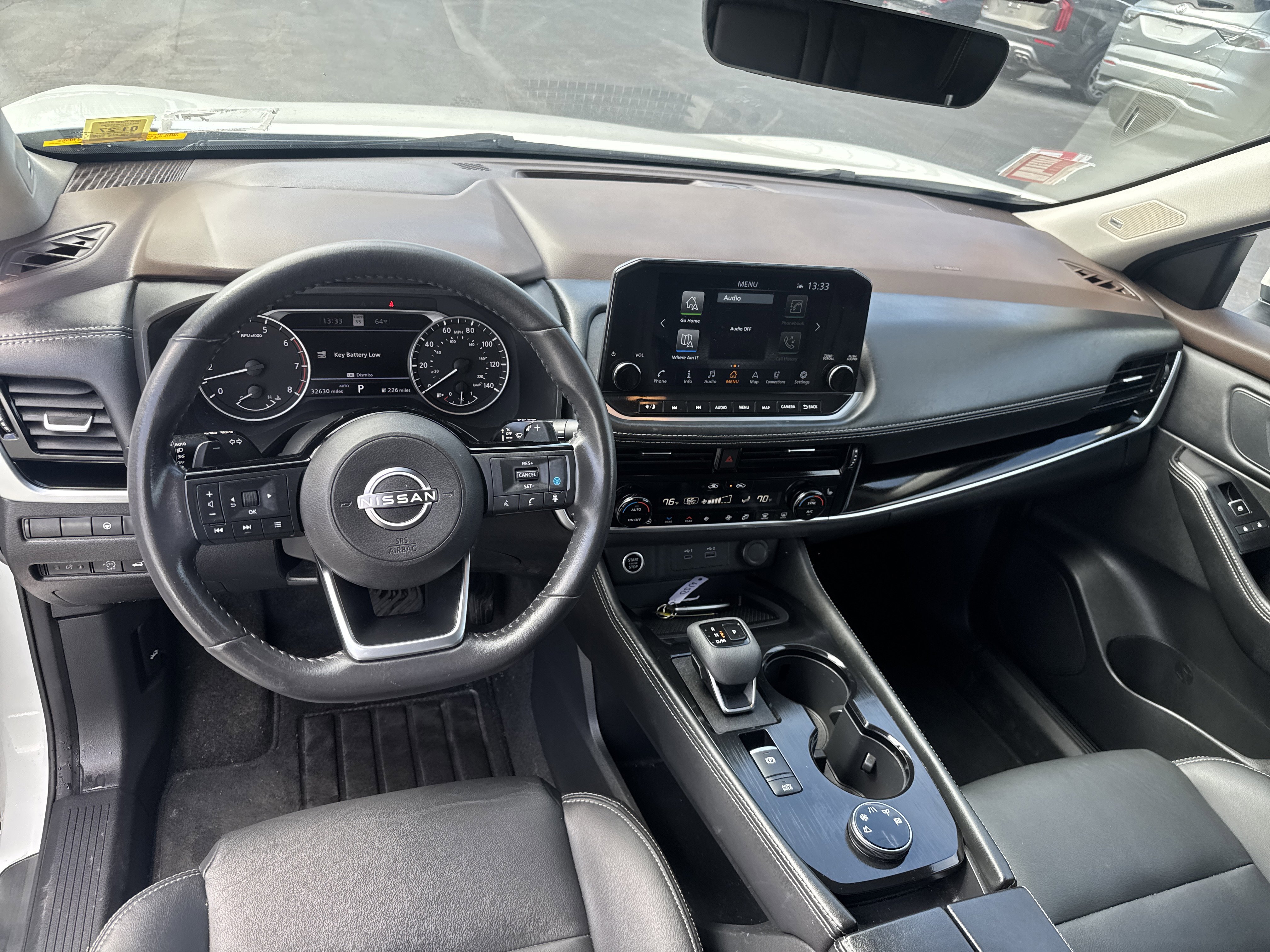 Used 2023 Nissan Rogue SL w/ SL Premium Package image 14