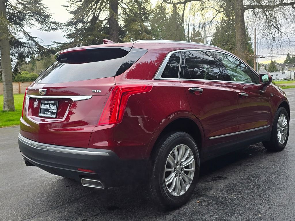 Used 2018 Cadillac XT5 FWD image 6