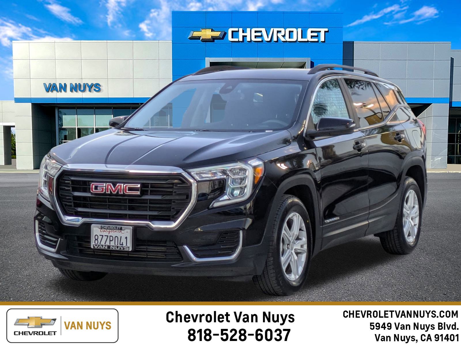 Certified 2022 GMC Terrain SLE w/ Driver Convenience Package image 1