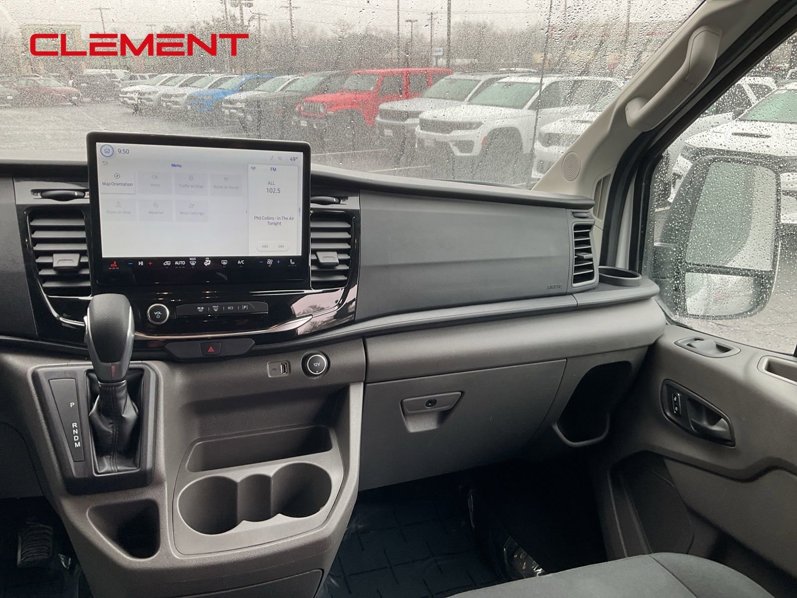 Used 2023 Ford Transit 350 XLT image 19