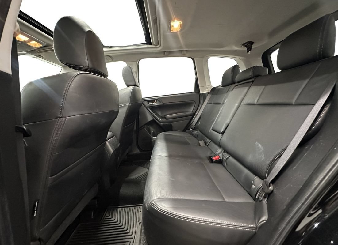 Used 2014 Subaru Forester 2.5i Limited AWD/4WD image 12