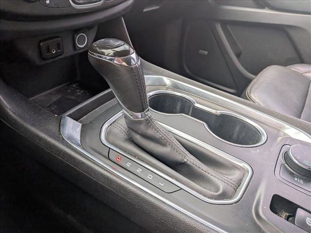 Used 2019 Chevrolet Traverse RS image 11