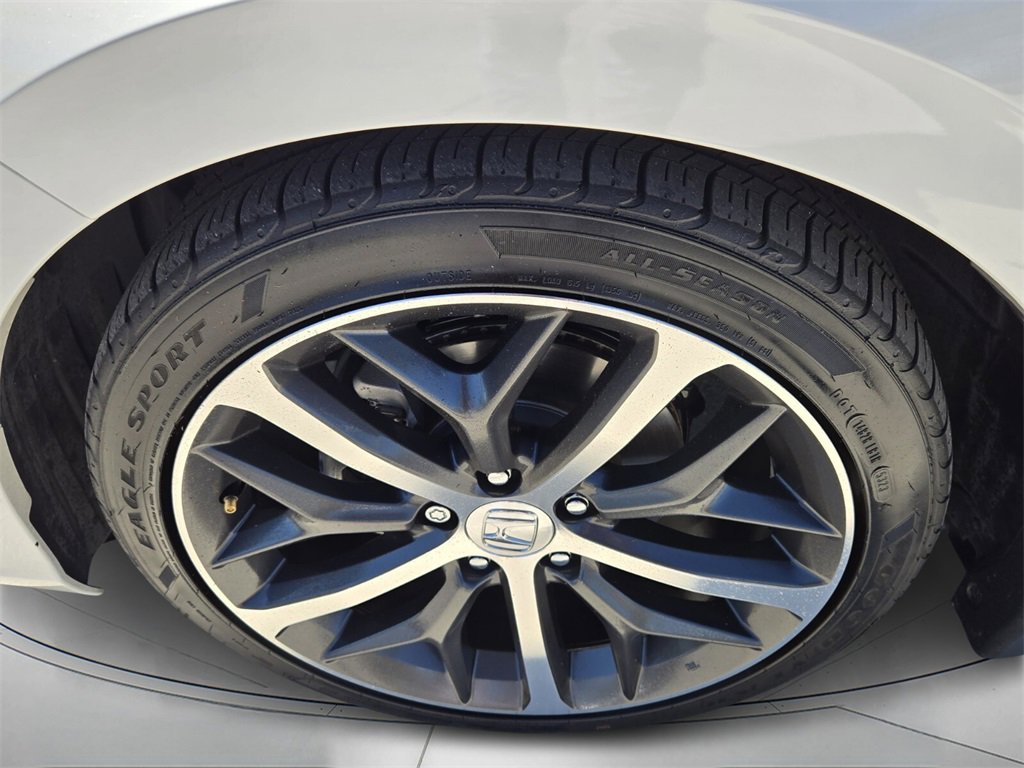 Certified 2024 Honda Civic Touring image 9