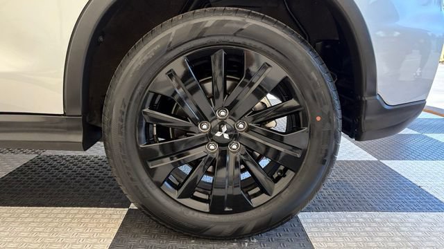 Used 2025 Mitsubishi Outlander Sport ES AWD/4WD image 10