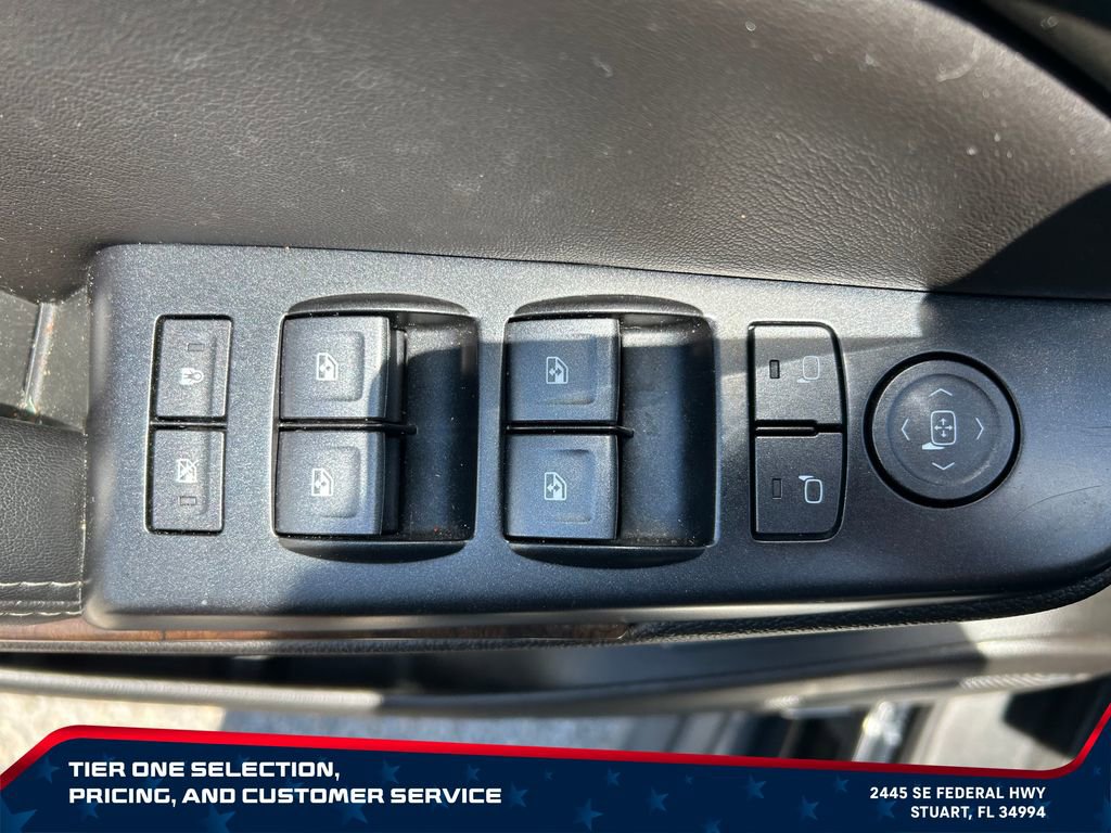 Used 2020 Chevrolet Suburban LT AWD/4WD image 11