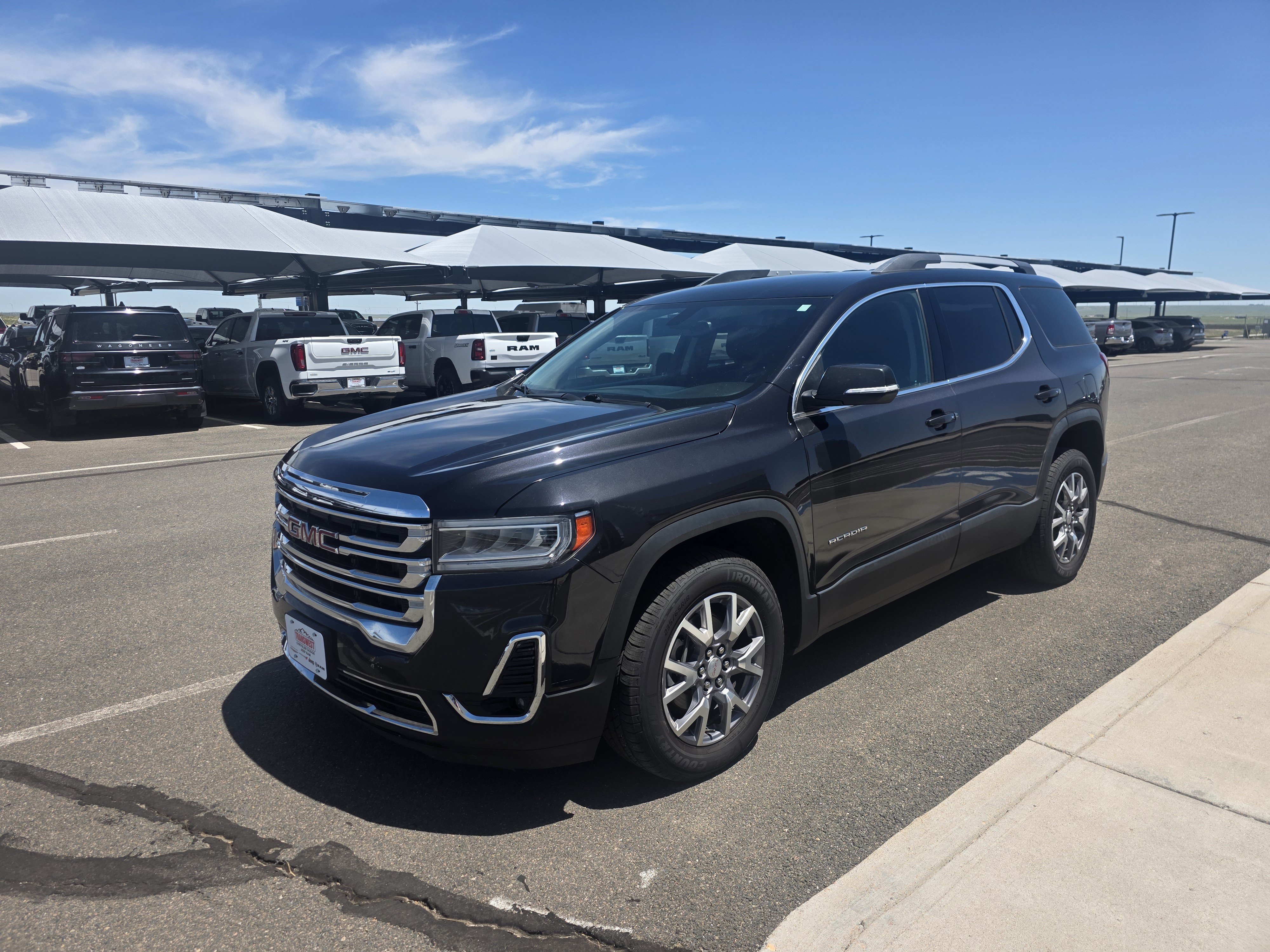 Used 2020 GMC Acadia SLT AWD/4WD image 4