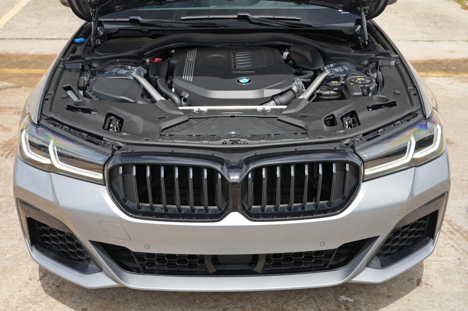 Used 2023 BMW 540i w/ M Sport Package RWD image 8