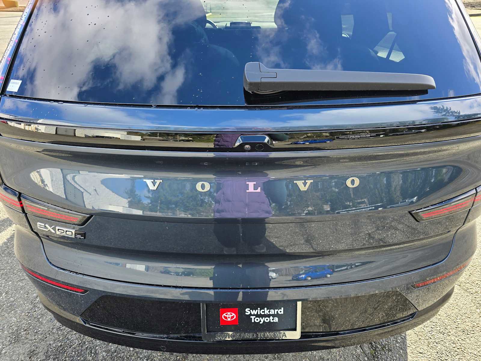 Used 2025 Volvo EX90 Ultra image 13