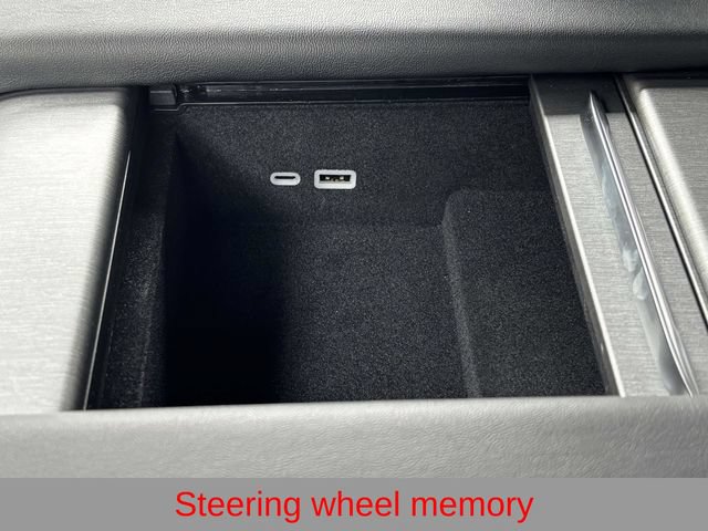 New 2026 Jeep Grand Wagoneer Limited AWD/4WD image 31
