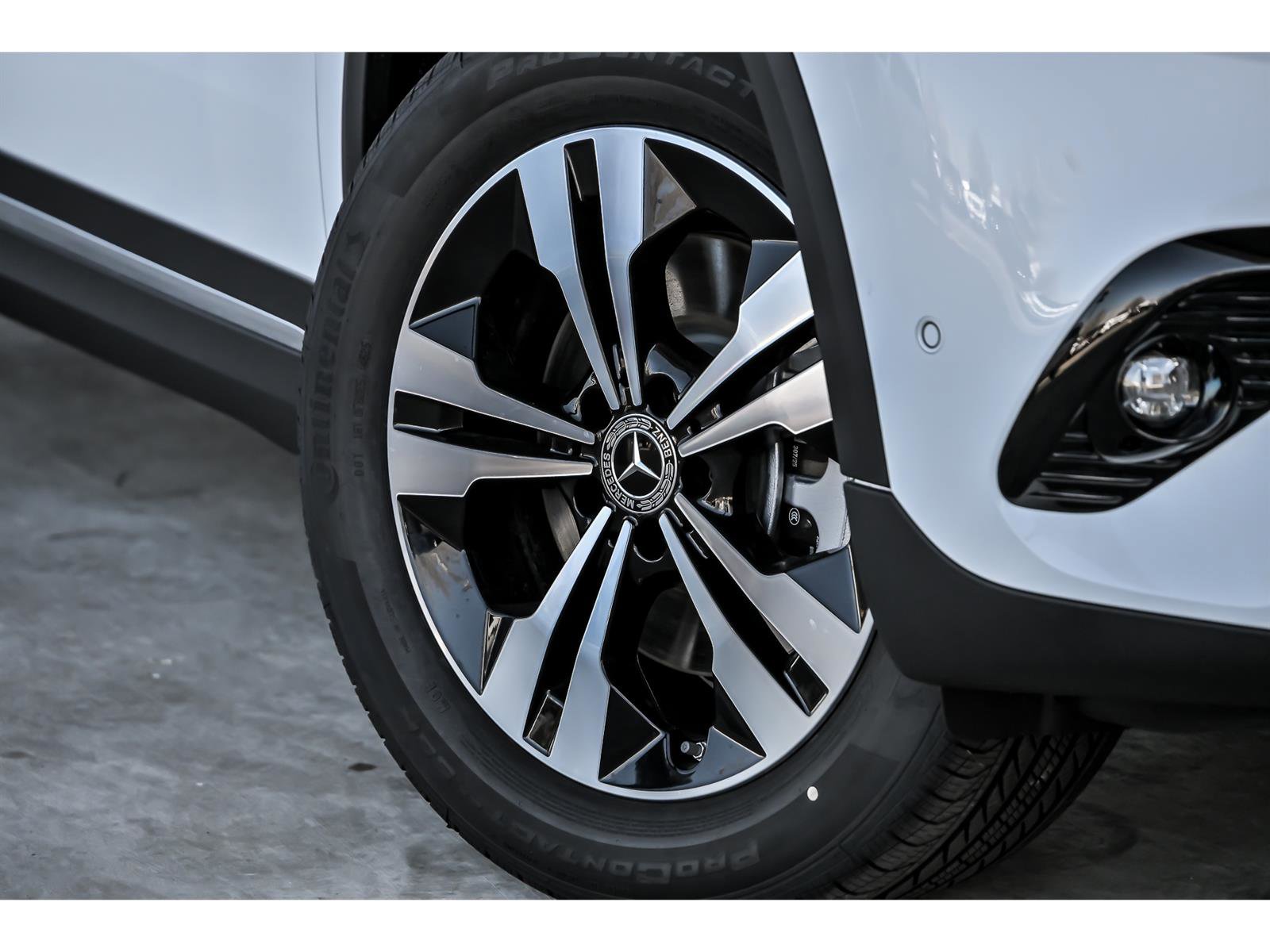 New 2026 Mercedes-Benz GLA 250 4MATIC image 3