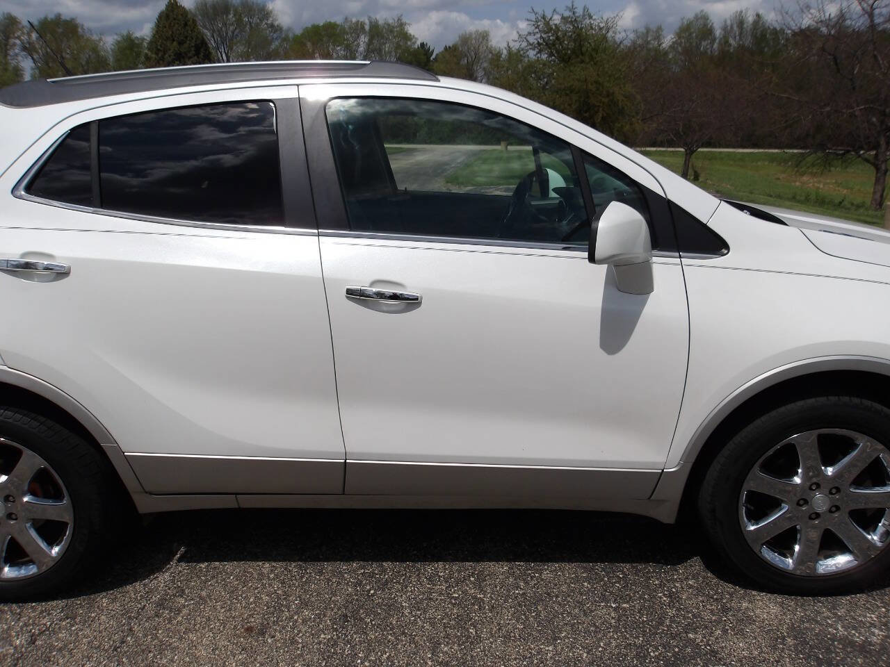 Used 2013 Buick Encore Premium AWD/4WD image 37