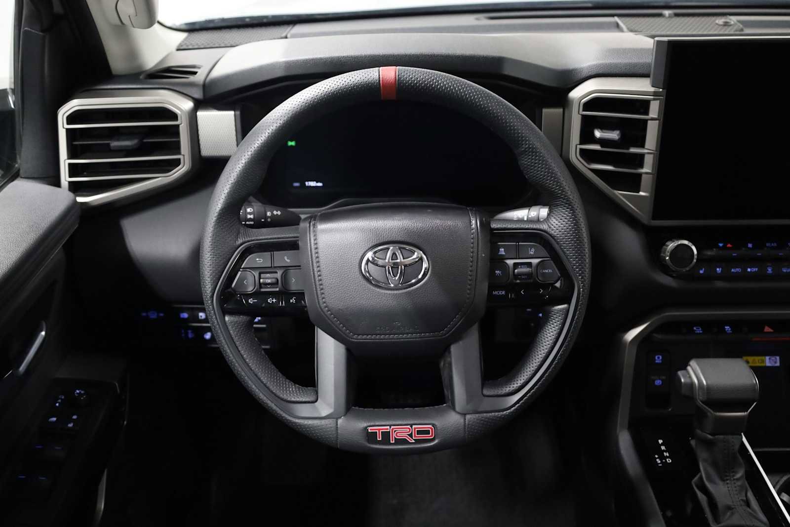 Used 2024 Toyota Sequoia Platinum image 22